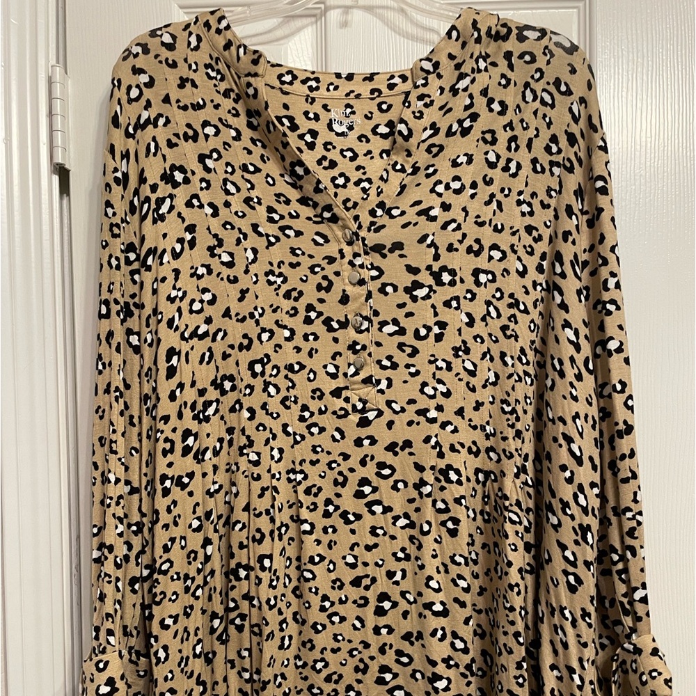 Leopard print tunic top